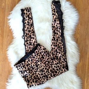 Victoria's Secret High Rise Leggings Strappy Mesh Leopard Print